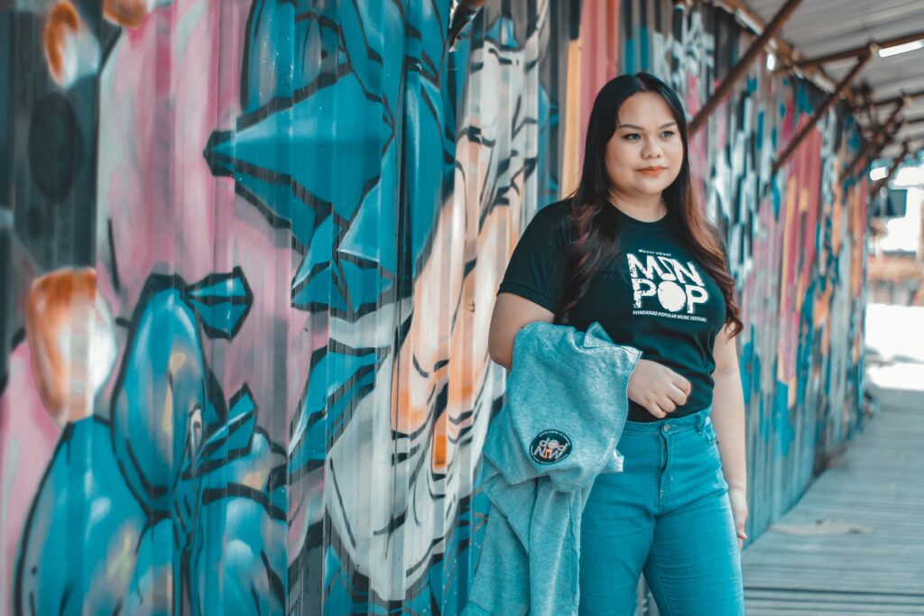 Eamarie Gilayo sporting a Minpop Tee